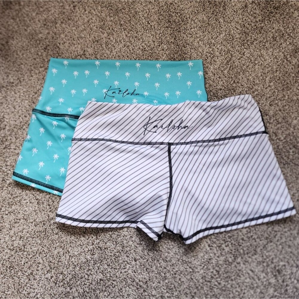 Kailoha 2" activewear shorts 2 pieces, white stripe & teal palm tree M